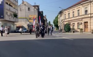 Traži se hitna istraga, pozvan i EUFOR: "Ko je odobrio vojnicima Srbije da marširaju kroz Prijedor?"
