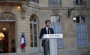 Francuski premijer Gabriel Attal ponudio ostavku