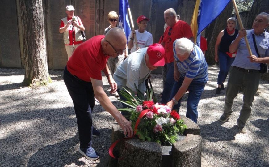 "Ima nas!": Antifašisti iz BiH na Mrakovici obilježili 4. juli, pozvali na novu borbu protiv fašista