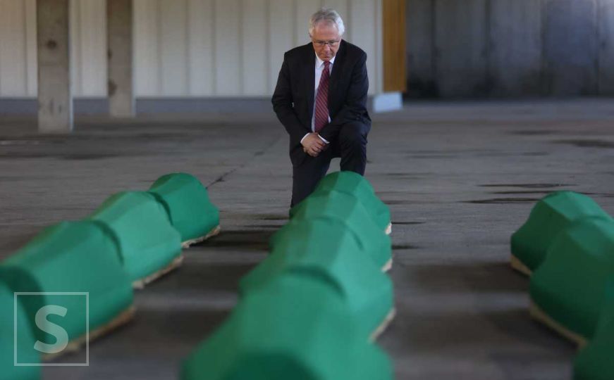 Američki ambasador Michael Murphy odao počast žrtvama genocida u Srebrenici