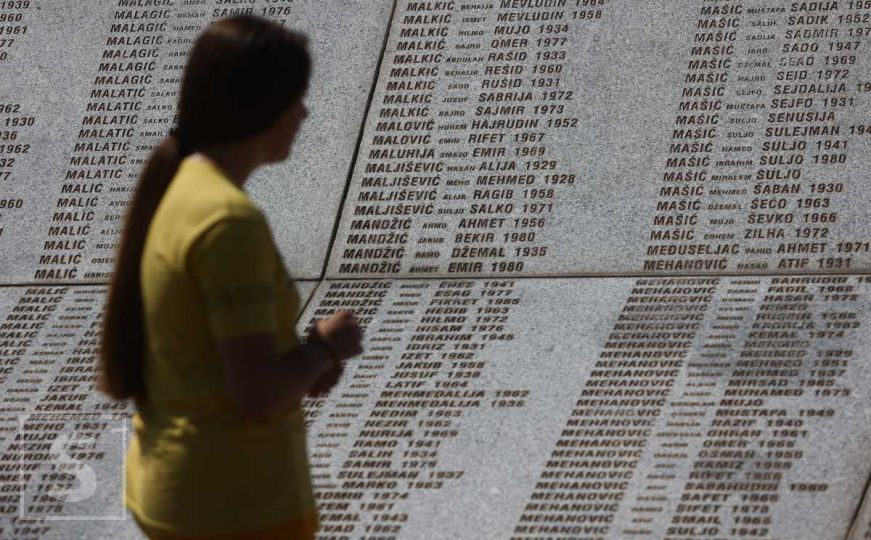 Genocid u Srebrenici: 90 posmrtnih ostataka nema ko da identificira