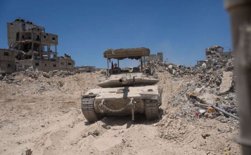 Desetine poginulih i stotine povrijeđenih u novom brutalnom napadu Izraela na mirnu zonu