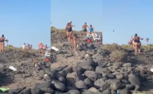 Strašne scene na plaži, turisti u nevjerici, letjele šake i kamenje: ‘Ne snimaj, zovi policiju...'