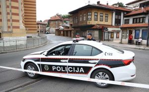 Policija izašla na ulice Sarajeva: Evo kojim ulicama se u centru grada neće moći voziti
