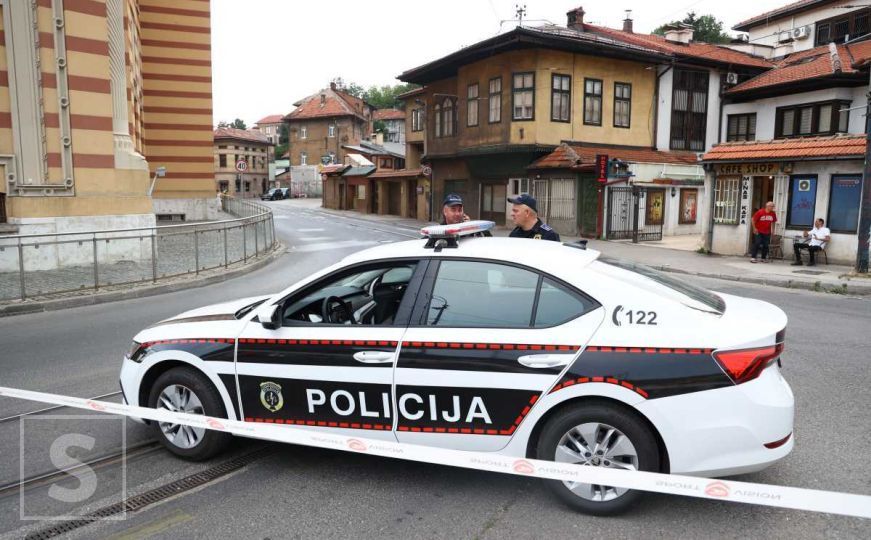Policija izašla na ulice Sarajeva: Evo kojim ulicama se u centru grada neće moći voziti