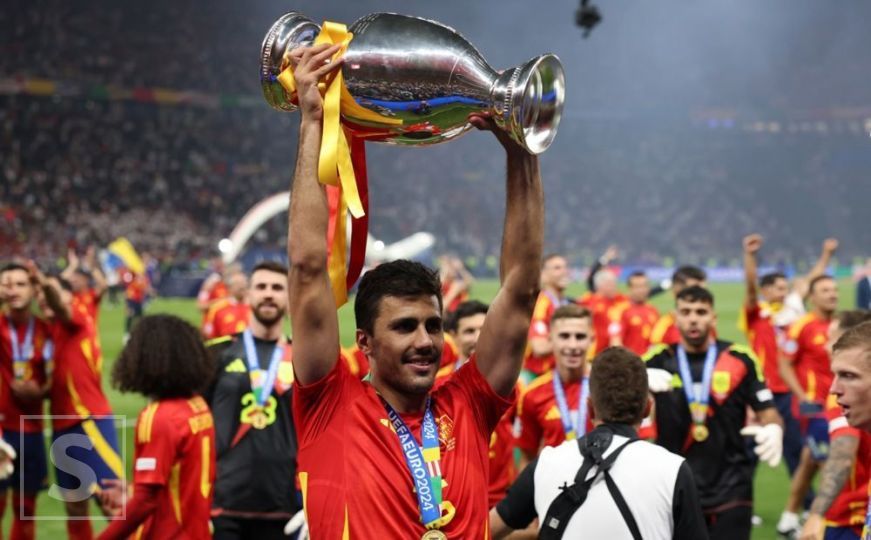 EURO 2024 | Rodri najbolji igrač turnira, nagradu dobio i čudesni Lamine Yamal