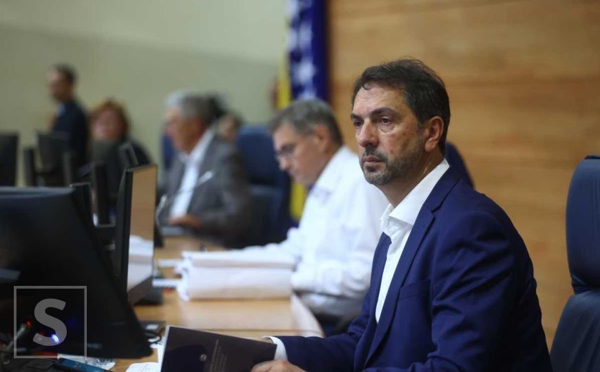 Parlament BiH odlučio da razmatra Prijedlog zakona o budžetu: Srđan Amidžić objasnio zašto je hitno