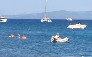 Stranci ponovo razljutili kupače na hrvatskoj obali: 'Došao roniti sa puškom, tada sam pukla'