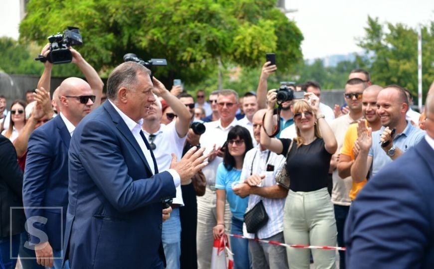 Milorad Dodik stigao na Sud BiH: Pogledajte ko ga je sve došao podržati