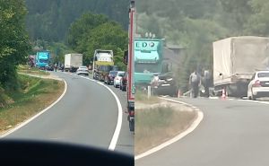 Teška saobraćajna nesreća u BiH: Tri osobe povrijeđene, obustavljen saobraćaj