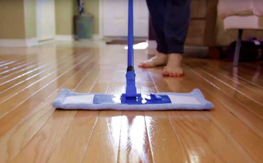 Domaćice oduševljene kako ovaj popularni začin čisti podove: Nećete nikada koristiti drugo sredstvo
