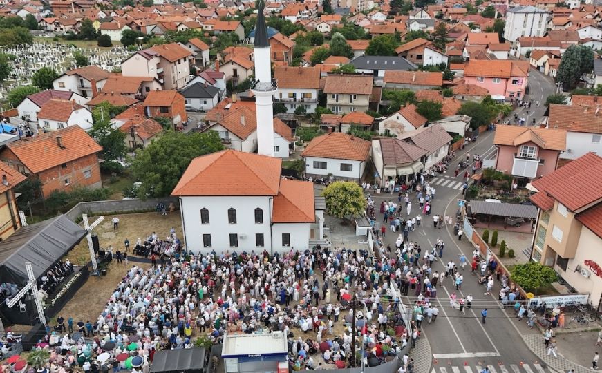 U Bijeljini svečano otvorena džamija Ahmed-age Krpića: 'Vraćamo ljepotu Bosne i Hercegovine'
