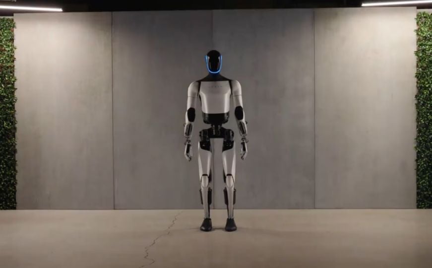 Elon Musk: Tesla će početi koristiti humanoidne robote 2025. godine