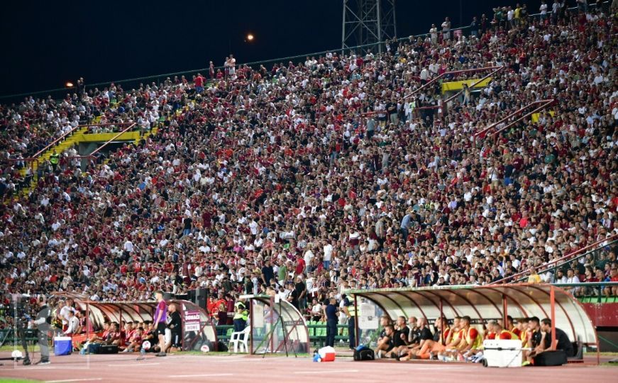 "Mi smo divovi" se orilo Koševom: Preko 20.000 navijača Sarajeva uglas pjevalo svoju himnu