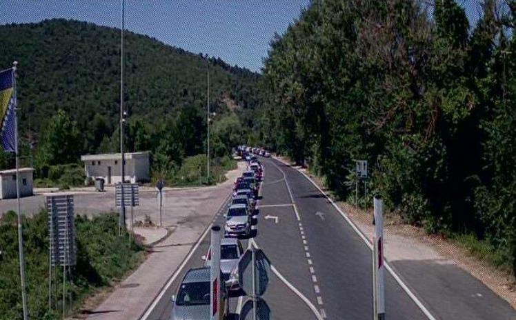 Važne informacije za vozače: Velike gužve na granici BiH, izbjegavajte ove granične prelaze