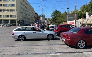 Udes u Sarajevu: Stvorila se ogromna saobraćajna gužva