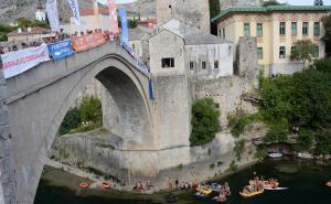 Tradicija se nastavlja: Danas se održavaju 458. skokovi sa Starog mosta u Mostaru