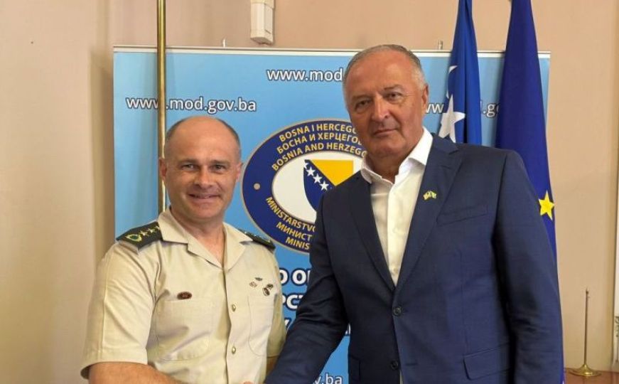 Ministar Helez u posjetu primio zamjenika komandanta NATO Štaba Sarajevo