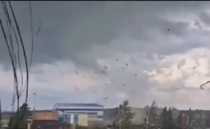 Tornado uništio aerodrom u Rusiji: Pogledajte šta su kamere zabilježile