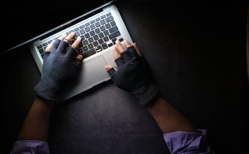 Hakerski napadi su sve češća pojava na internetu: Pet najefikasnijih načina da se zaštitite