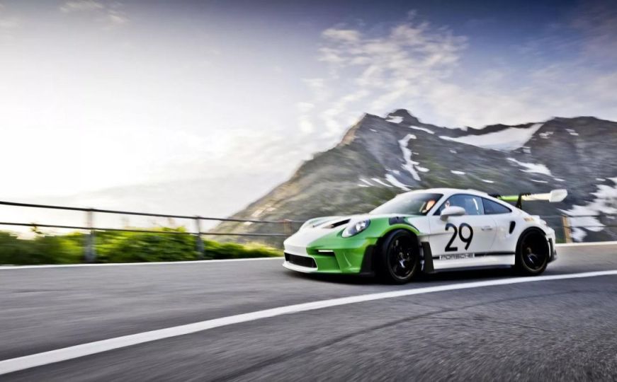 Porsche predstavio nevjerovatni 911 GT3 RS: Poseban i moći će ga imati jedna osoba