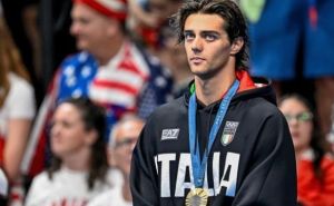 Ko je Italijan (23) koji je postao internetska senzacija nakon nastupa na Olimpijskim igrama?