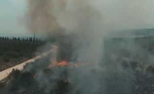 Pogledajte snimak iz zraka velikog požara u blizini Mostara