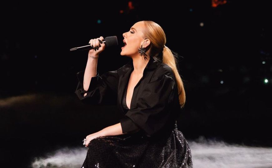 Adele prekinula koncert u Münchenu zbog Olimpijskih igara