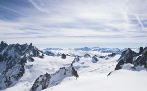 Srušio se ledeni blok u francuskim Alpama, poginuo planinar