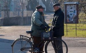 Obavještenje za penzionere: U ovom kantonu uskoro počinje isplata novčane pomoći