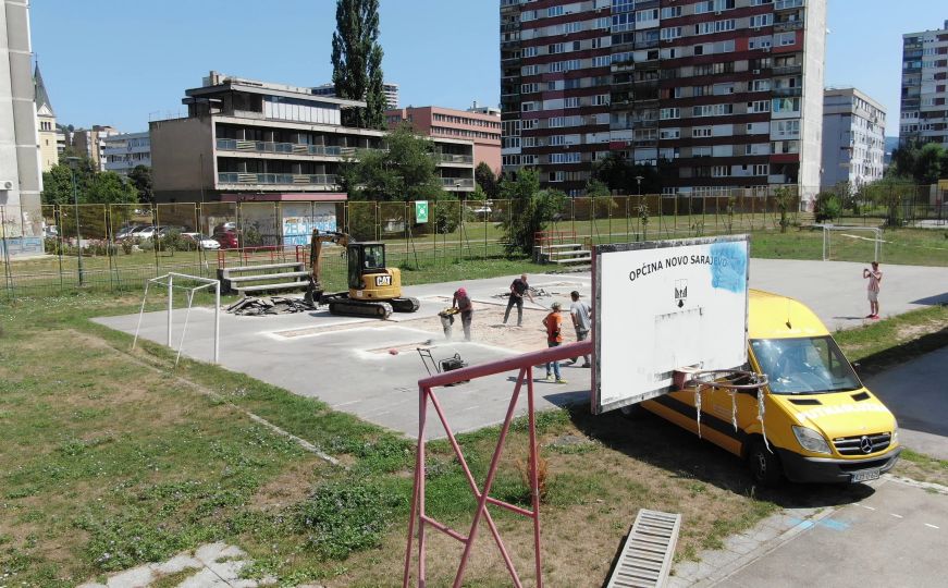 Radovi na sanaciji sportskog igrališta OŠ "Hrasno" u punom jeku