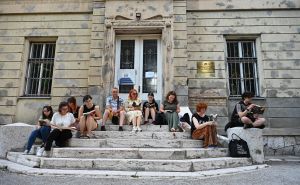 NUB BiH te treba: Dođi u četvrtak na mirnu protestnu šetnju za spas naše Nacionalne biblioteke