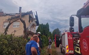 Stravičan udar groma u Bosni i Hercegovini: Izgorjelo potkrovlje kuće