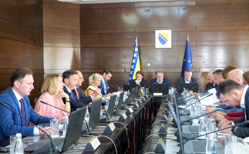 Vlada FBiH odobrila sredstva: 1,2 miliona KM za izdavaštvo i bibliotečku djelatnost