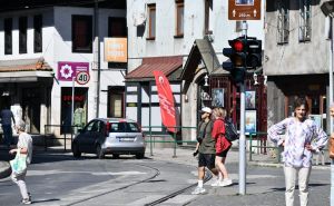 Na ulicama Sarajeva postavljaju se novi semafori: Nema gužve, sve se završava bez problema