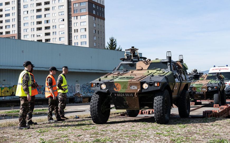 EUFOR najavio: Povećan broj vozila na nekoliko mjesta u BiH