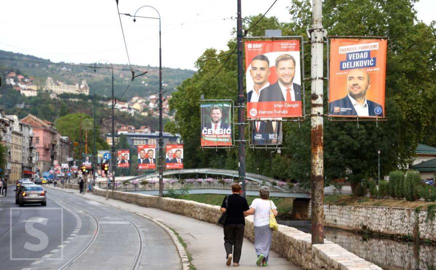 Turisti ne mogu vjerovati kakvi sve predizborni plakati kruže u BiH: 'Povucimo crtu'