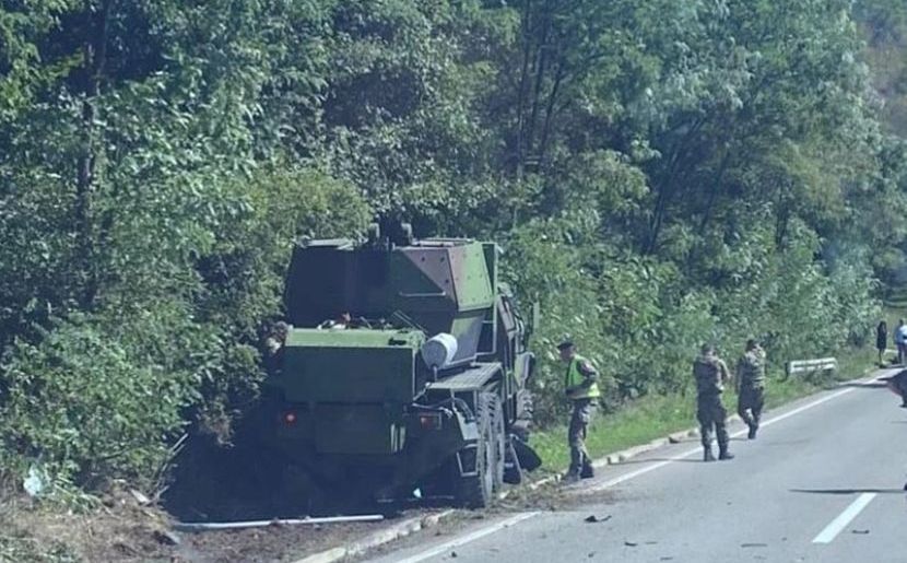 Težak sudar automobila i vojnog vozila u Srbiji: Ima poginulih i povrijeđenih