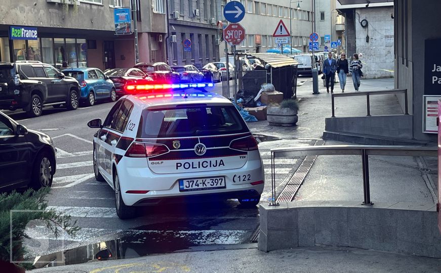 Oglasila se sarajevska policija nakon dojava o postavljenim bombama u tržnim centrima