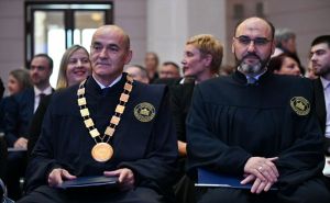 U Vijećnici održana svečana inauguracija novog rektora UNSA: Evo šta je kazao Rifat Škrijelj