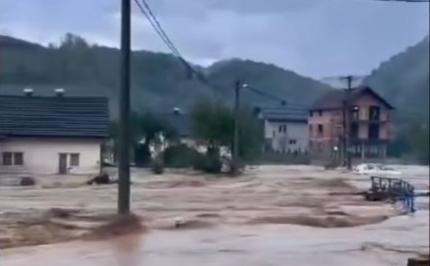 Teško stanje i u Fojnici: U Gojevićima situacija najteža, objavljen video bujične poplave