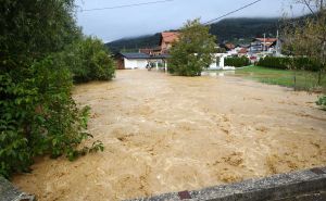 Transfuzijski centar SKB Mostar poziva darivatelje krvi kako bi se pomoglo žrtvama poplava