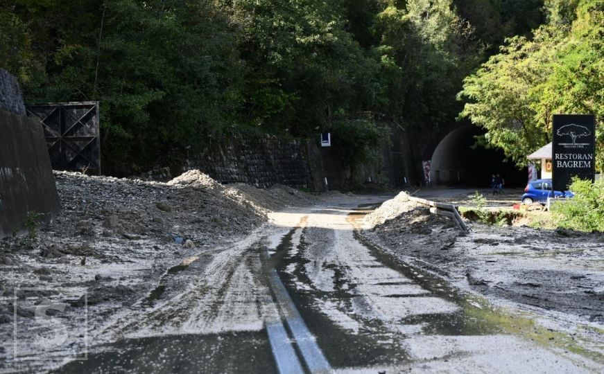 Stanje na putevima širom BiH: Saobraćaj na dionici Konjic-Jablanica otvoren za interventne službe