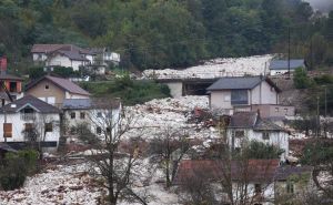 Kao iz filmova strave i užasa: Pogledajte kako Donja Jablanica dan nakon katastrofe