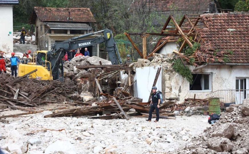 Kako iz inostranstva uplatiti pomoć za nastradale u poplavama u Bosni i Hercegovini