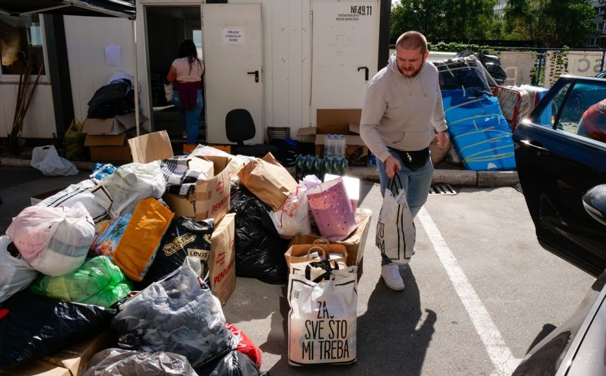 Pomozi.ba: Naši ljudi pješke idu do nekih područja, situacija na terenu je teška