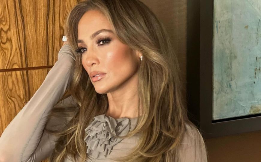 Jennifer Lopez otvorila dušu: 'Cijeli svijet mi je eksplodirao prošle godine'