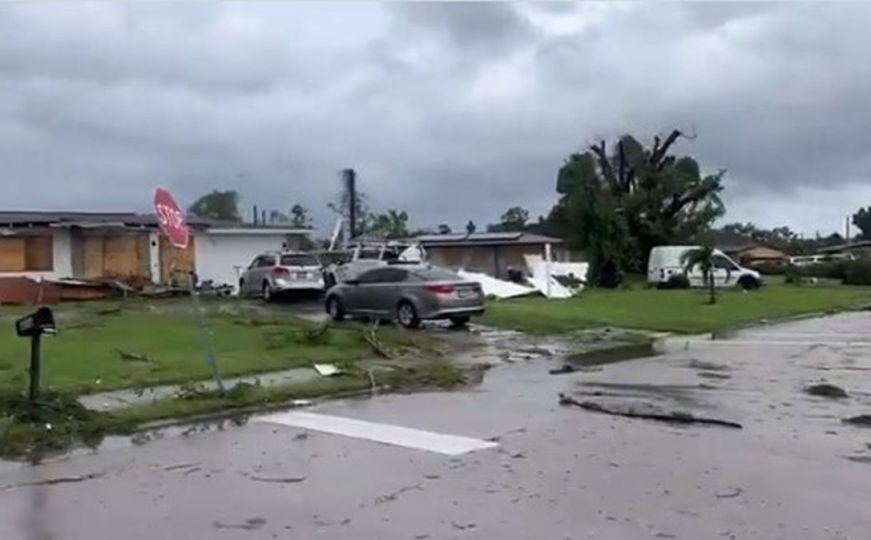 Ovo je Florida. Kadrovi koji pristižu ne mogu se opisati...