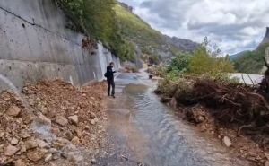 Selo u Hercegovini i dalje odsječeno nakon poplava. Mještani se žale da ih danima niko ne primjećuje