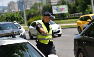 Prva noć vikenda u Sarajevu: Policija iz saobraćaja isključila više od 80 vozača